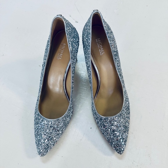 Michael Kors Glitter Silver Heels Size 8M New - Picture 4 of 12